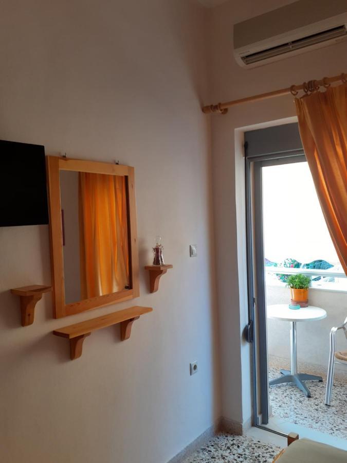 Kritikos Rooms Monemvasía Exterior foto